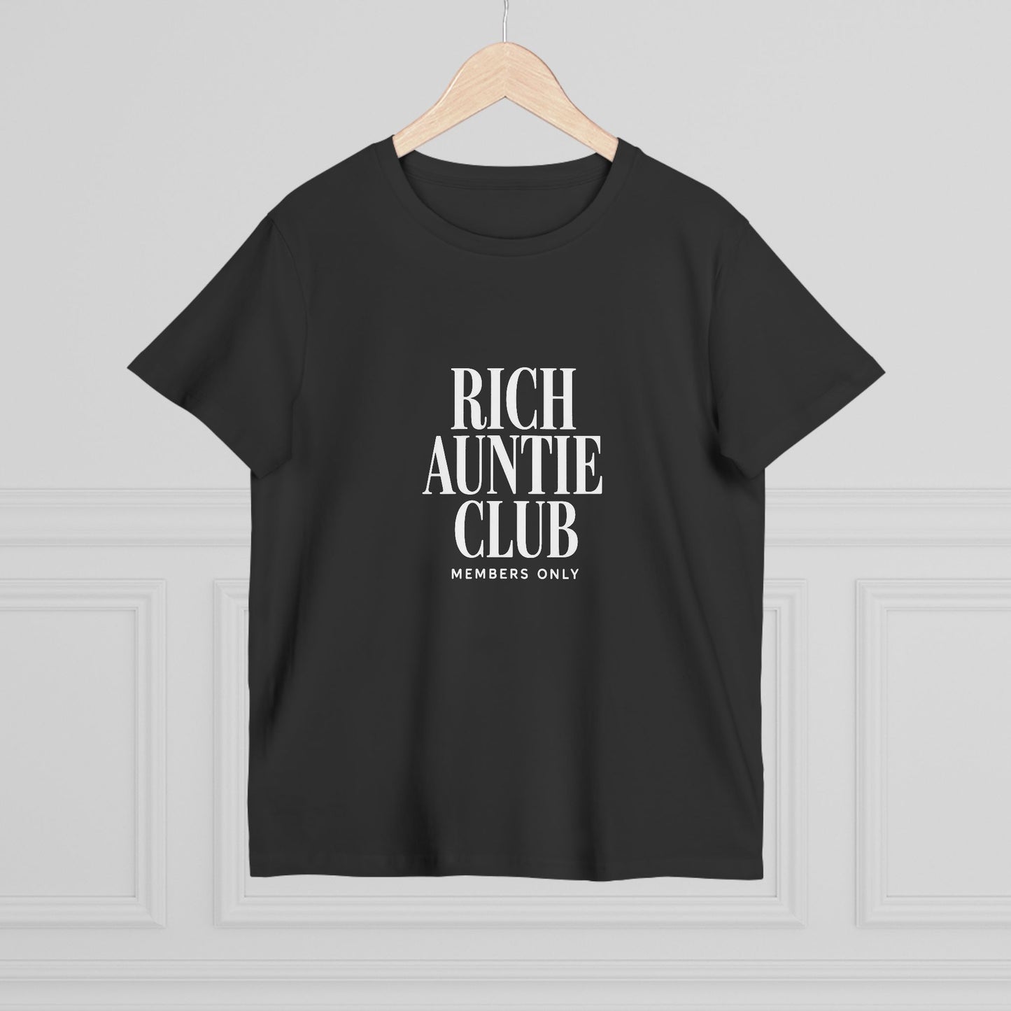 Editorial Rich Auntie Club premium black T-shirt additional view